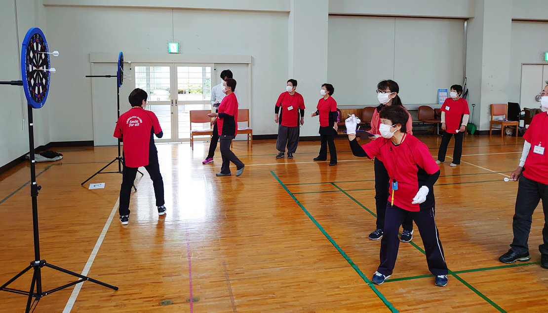 しちがはまレクリエーション協会が『スポーツダーツに挑戦!』