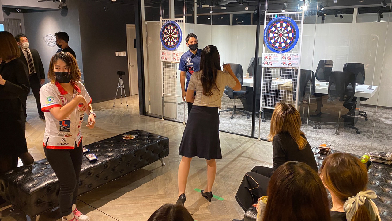 【ダーツボード111台配布企画】東田臣プロ活動レポート③『ダーツ体験教室 @株式会社イヴレス』